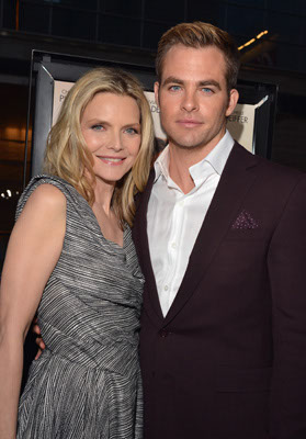 People Like Us, Chris Pine, Michelle Pfeifer