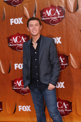 ACA Awards Red Carpet Arrivals, Scotty McCreery